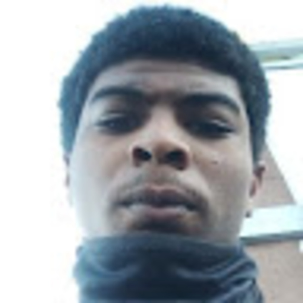 Meet your Posher, Deondre